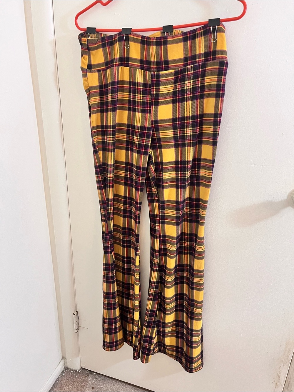 No Boundaries Junior XL Yellow Red Black Plaid Flare Leggings Y2K